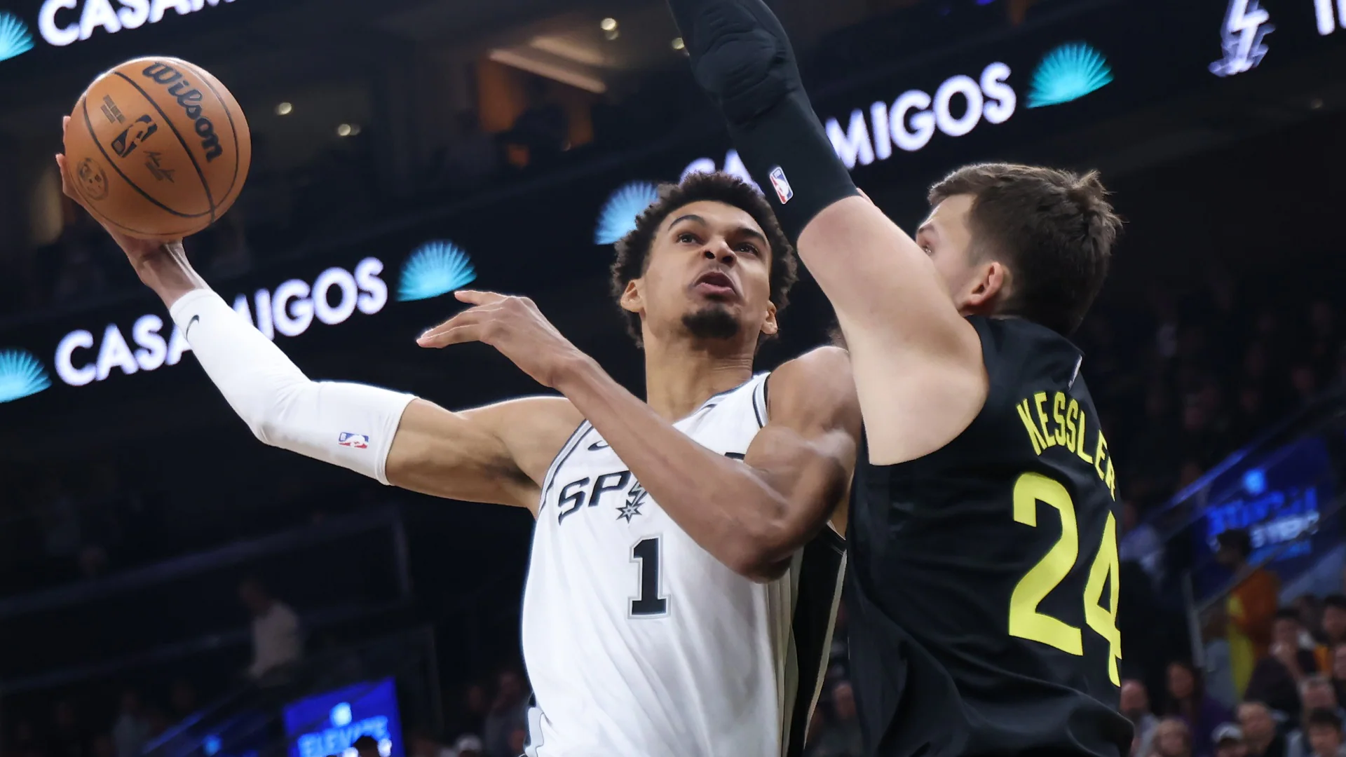 San Antonio – Utah Jazz (02:00)