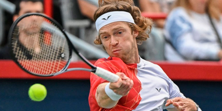 Ultimate Tennis (Desde las 12:30)